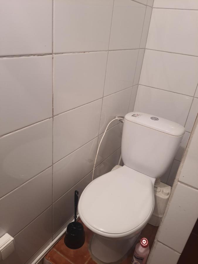 Liten Laegenhet 2 + 2 Pers Fågelfors エクステリア 写真